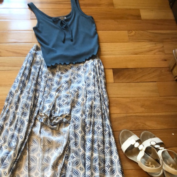 Bohome Collection cool shorts and skirt combo - Picture 3 of 7